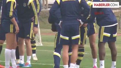 Başkan Aziz Yıldırım Fenerbahçe'nin Kampına Geldi