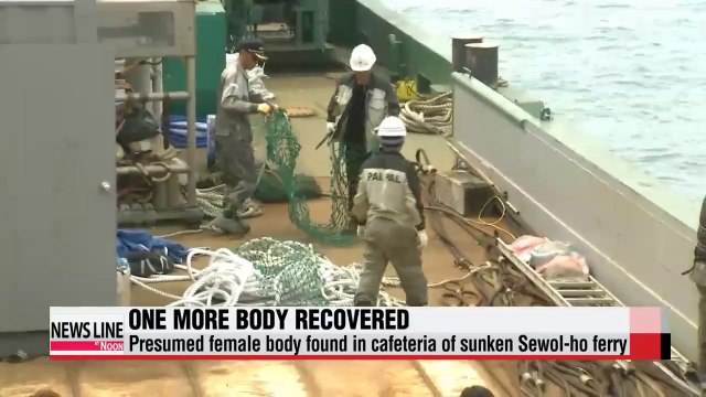 Divers find another body from sunken Sewol-ho ferry