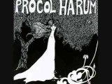 Procol Harum - She Wandered Through The Garden Fence (with lyrics)