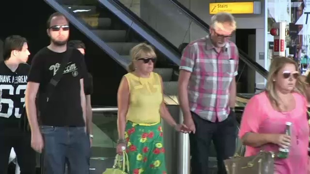 Familias de víctimas del Malaysian Airlines se reunieron en Ámsterdam