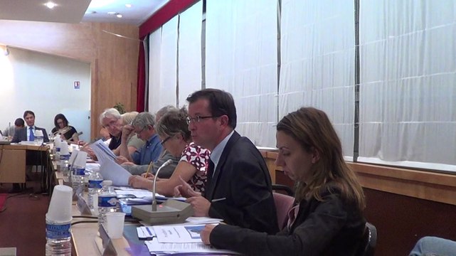 conseil municipal de Villeneuve-le-Roi - 15 juillet 2014 - 7ème partie