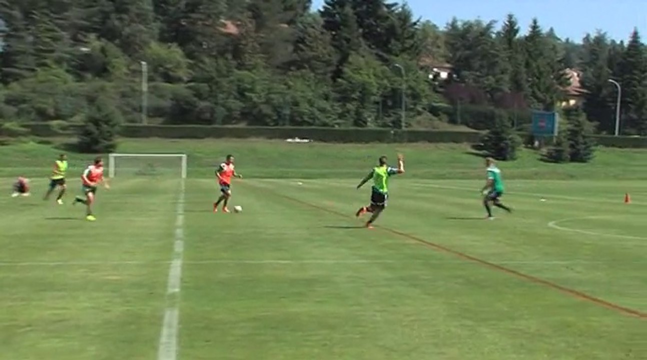 Une opposition avec des buts