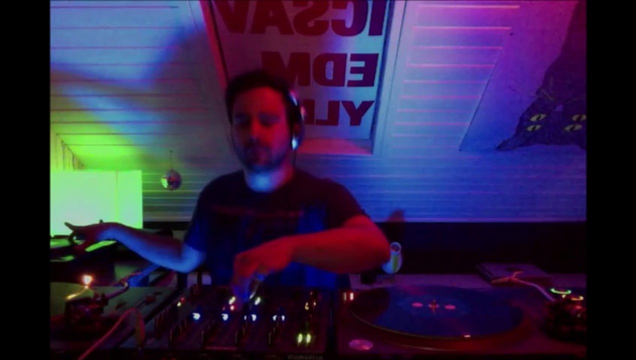 kloanerRoom *13* - Mig Gomez Part I