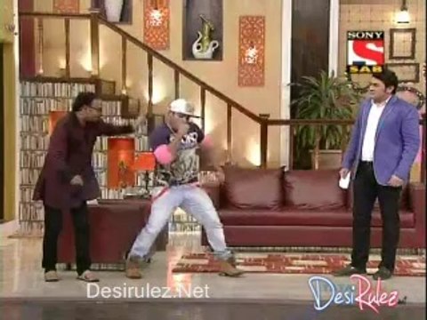 Tu Mere Agal Bagal Hai 18th July 2014pt1