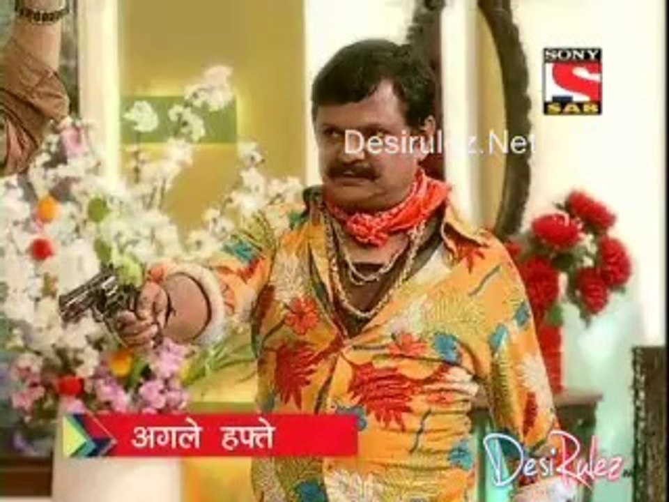 Tu Mere Agal Bagal Hai 18th July 2014pt4