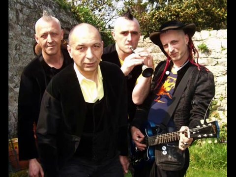 Les ramoneurs de menhirs - Edan ur blez_(480p)