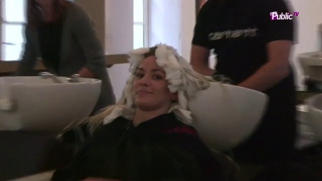 Exclu vidéo : relooking beauté : Julie a testé le bouclé racines de Rita Ora !