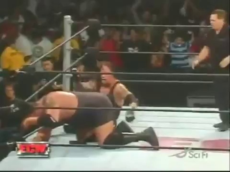 Big Show vs. The Undertaker