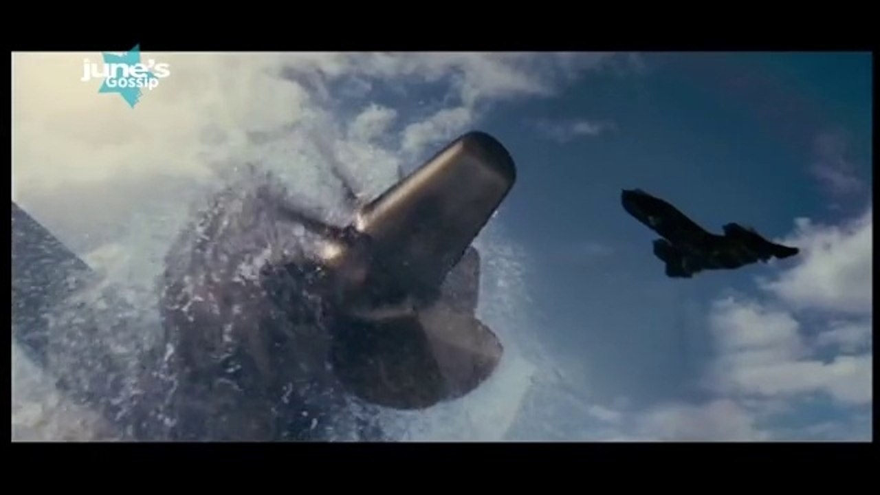 Nous avons retrouvé Jean Galfione qui est toujours aussi mignon : "J’ai toujours été dans le sport vous ne me verrez jamais dans le cinéma !" (Snif !)