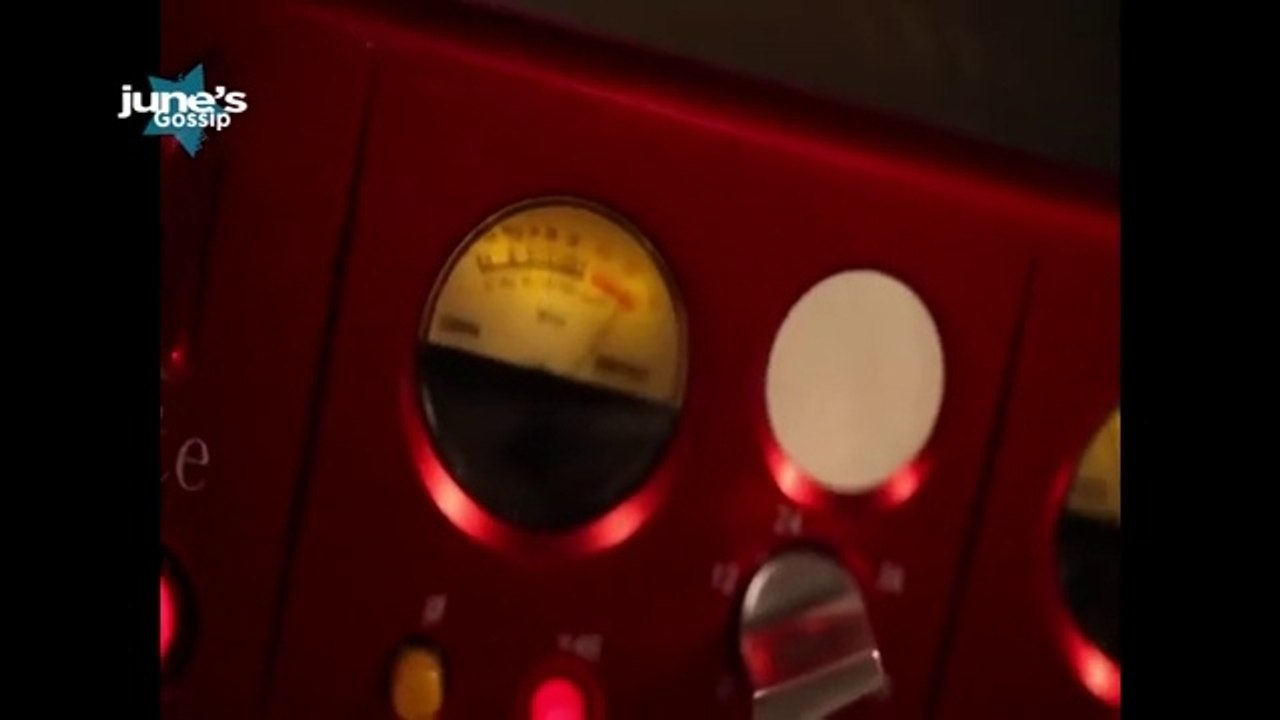 Top 5 des plus belles femmes enceintes : Jessica Alba, Carla Bruni, Mélissa Theuriau ...Elles nous font toutes craquer avec leurs ventres tout ronds !