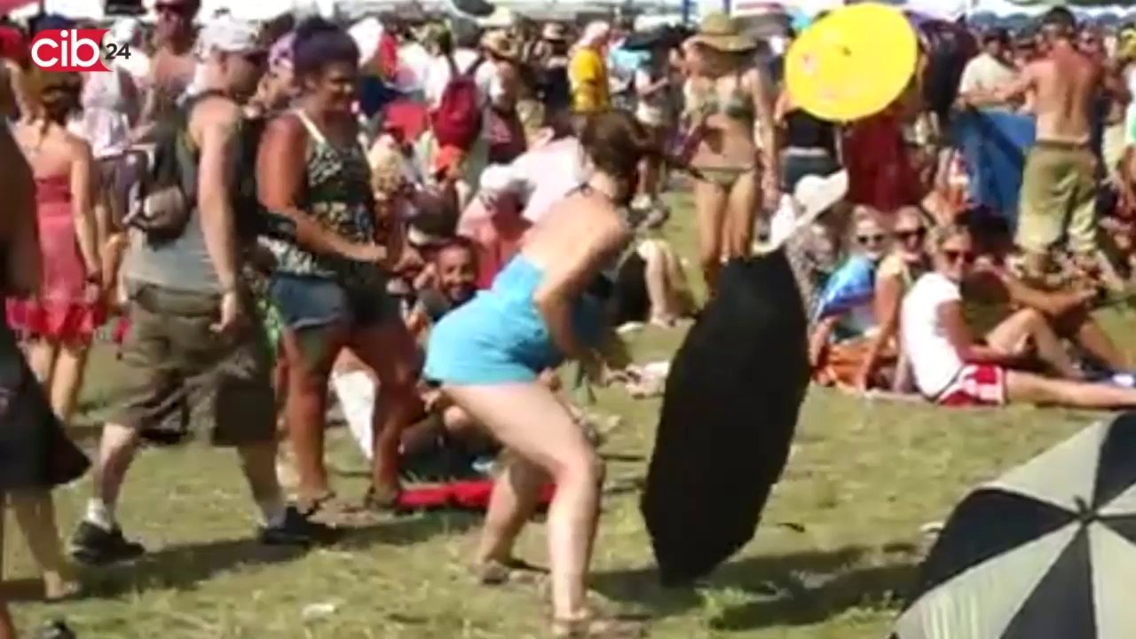 What's Up World - Festival Season