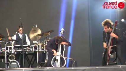 Vieilles Charrues 2014 : 2Cellos reprend AC/DC au violoncelle