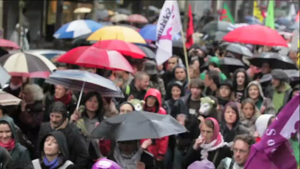 On lâche rien ... HK et les Saltimbanks