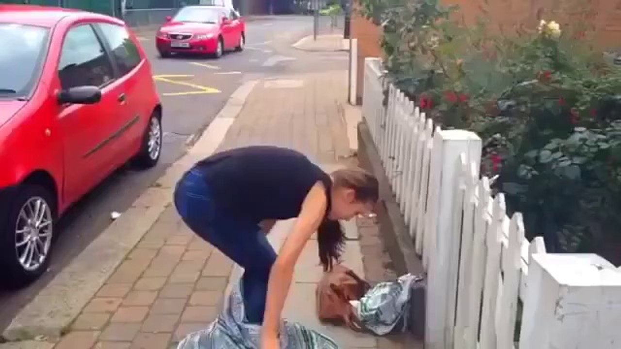 Must Watch Video For Everyone Specially Girls - Must Must Watch