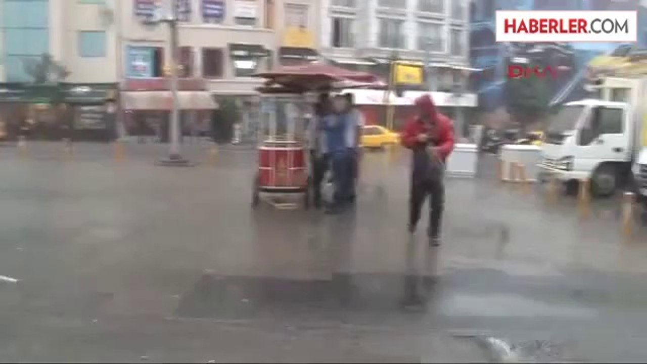 İstanbul'da Sağanak Yağmur