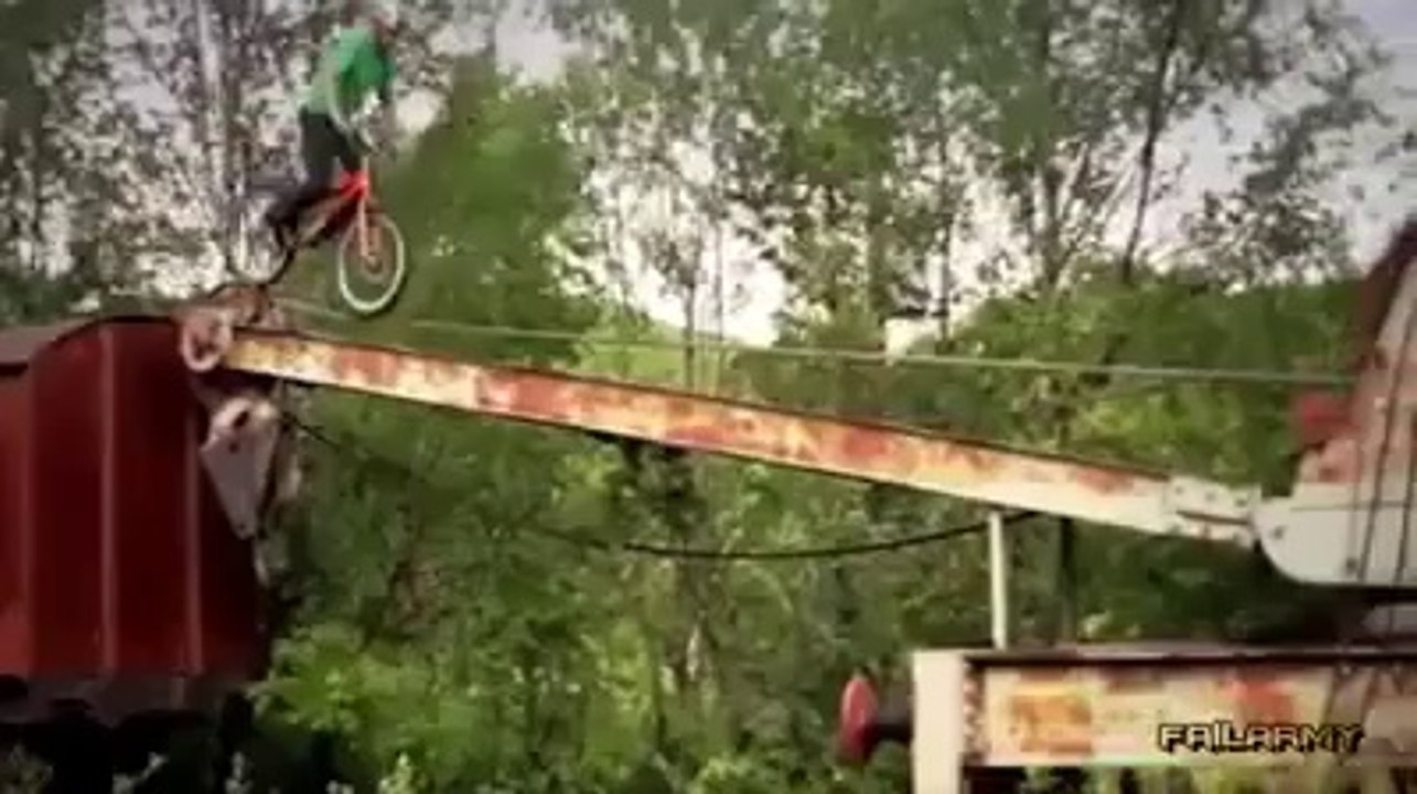 Unbelievable amazing moments in 4 mins video its amazing Must watching