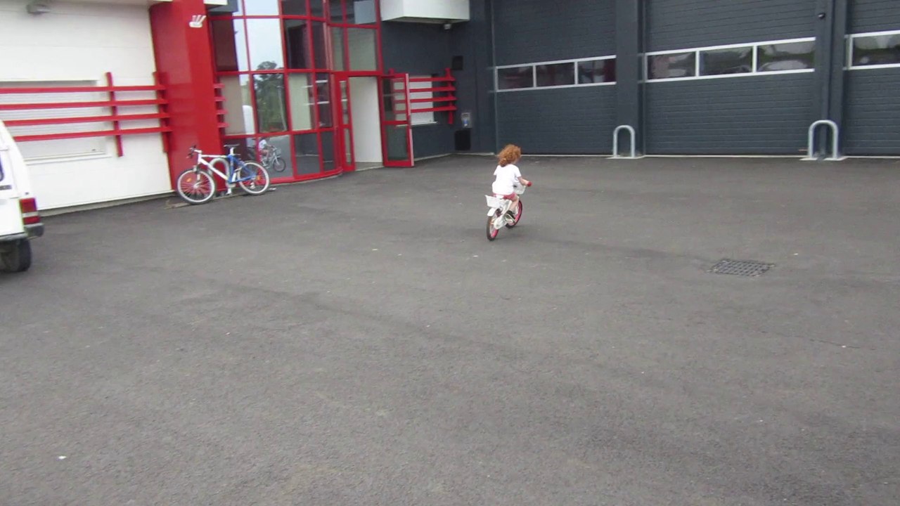 Julie en vélo