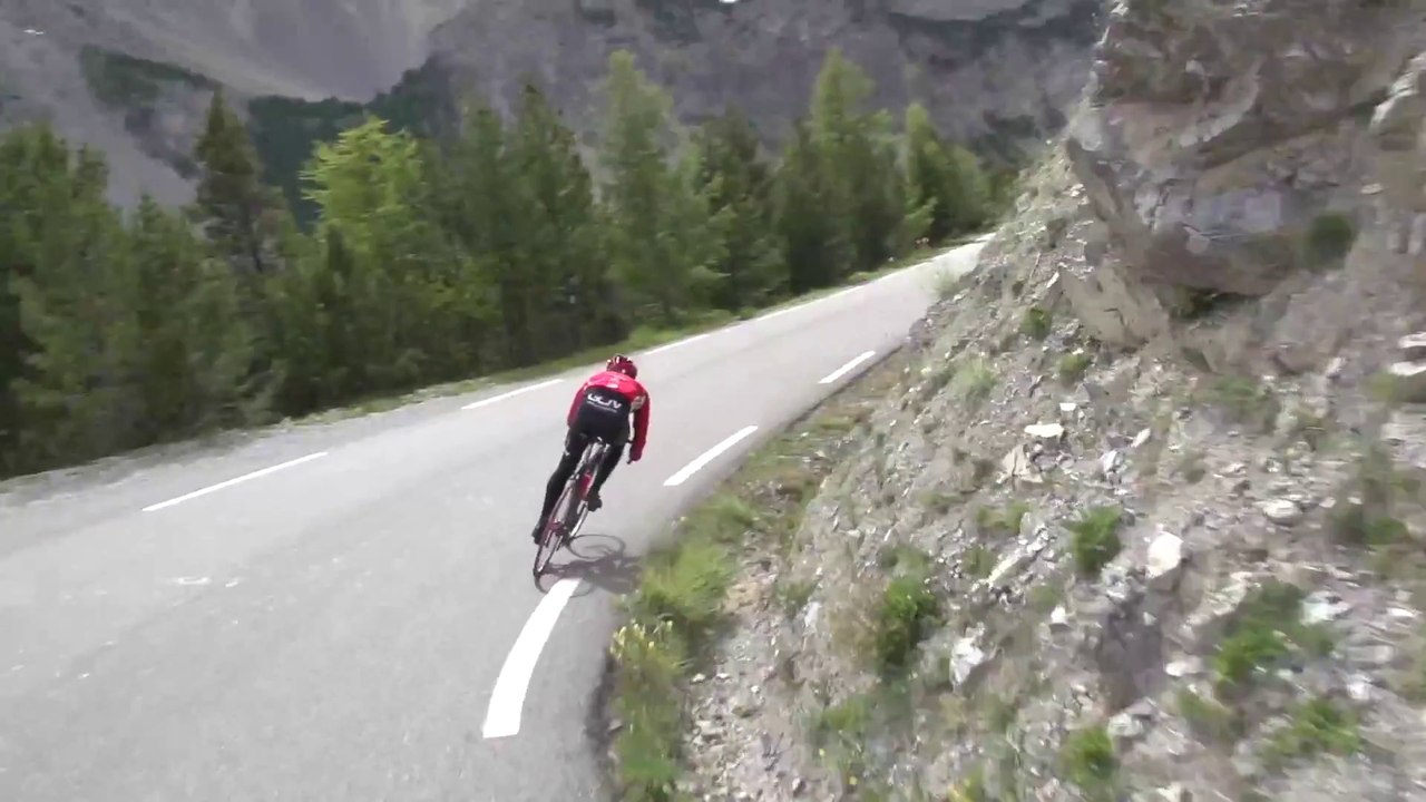 Descente en vélo du Col d'Izoard filmé à la GoPro - Etape 14 du Tour de France 2014