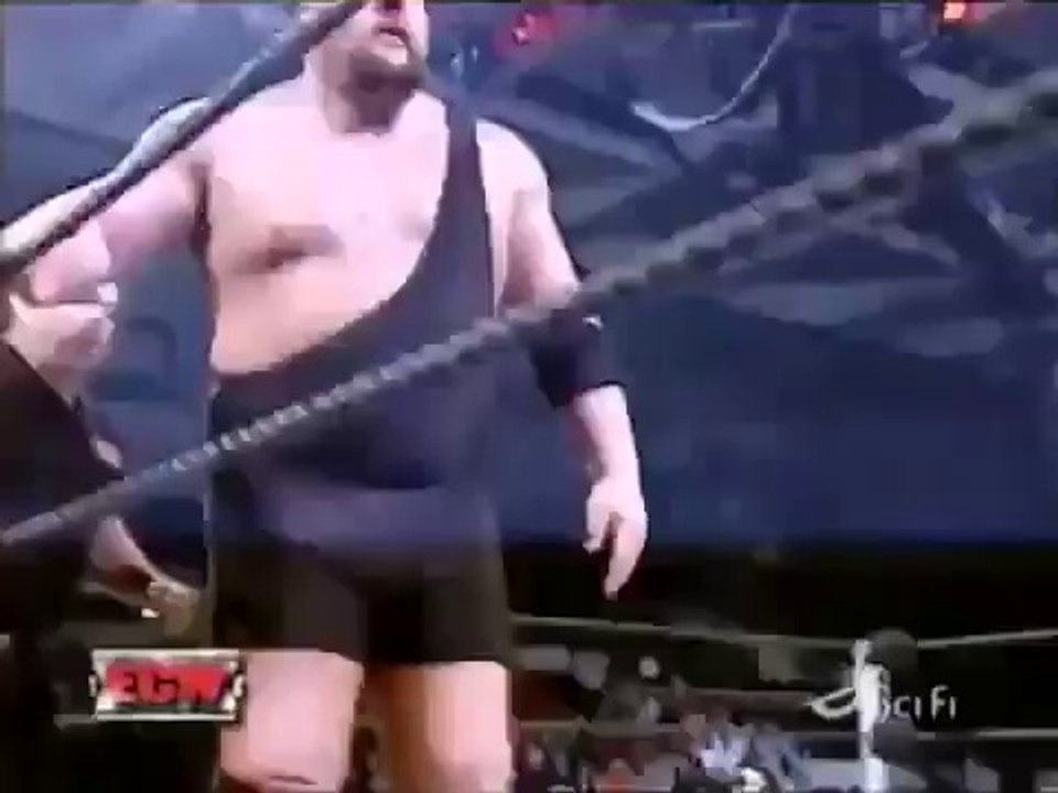 Big Show vs. The Sandman