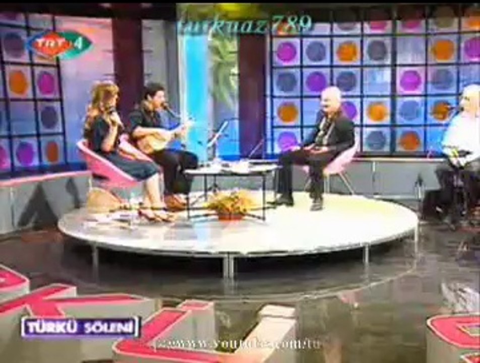 Ümit YILMAZ-Güllerin İçinde