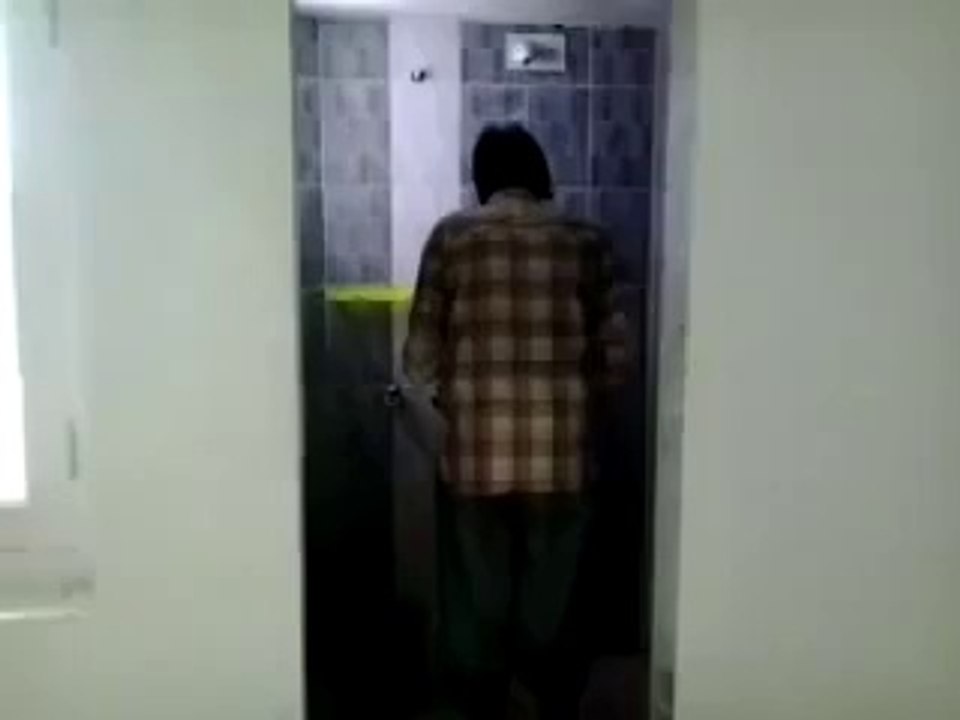 very nice and cool singing by this guy.