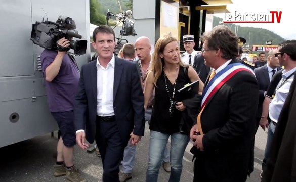 Manuel Valls en amoureux sur le Tour de France