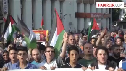 İsrail'in Gazze'ye saldırılarının protesto edilmesi -