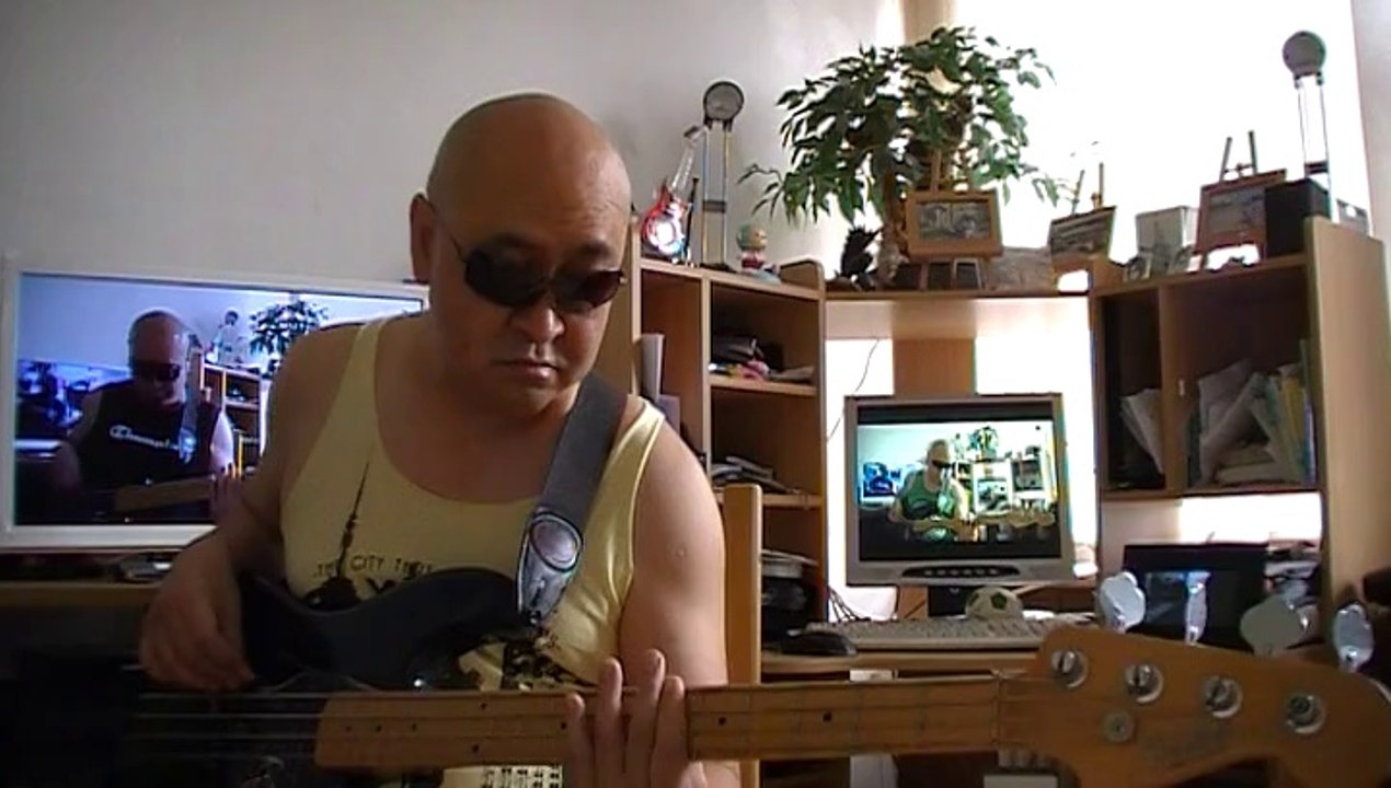 Slave to the Rythm Grace Jones Bass cover Bob Roha