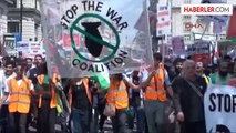 Londra'da Onbinler Filistin İçin Yürüdü