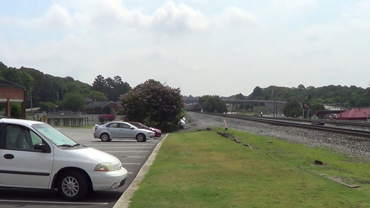NS 27A Autorack Train WB through Austell Ga.