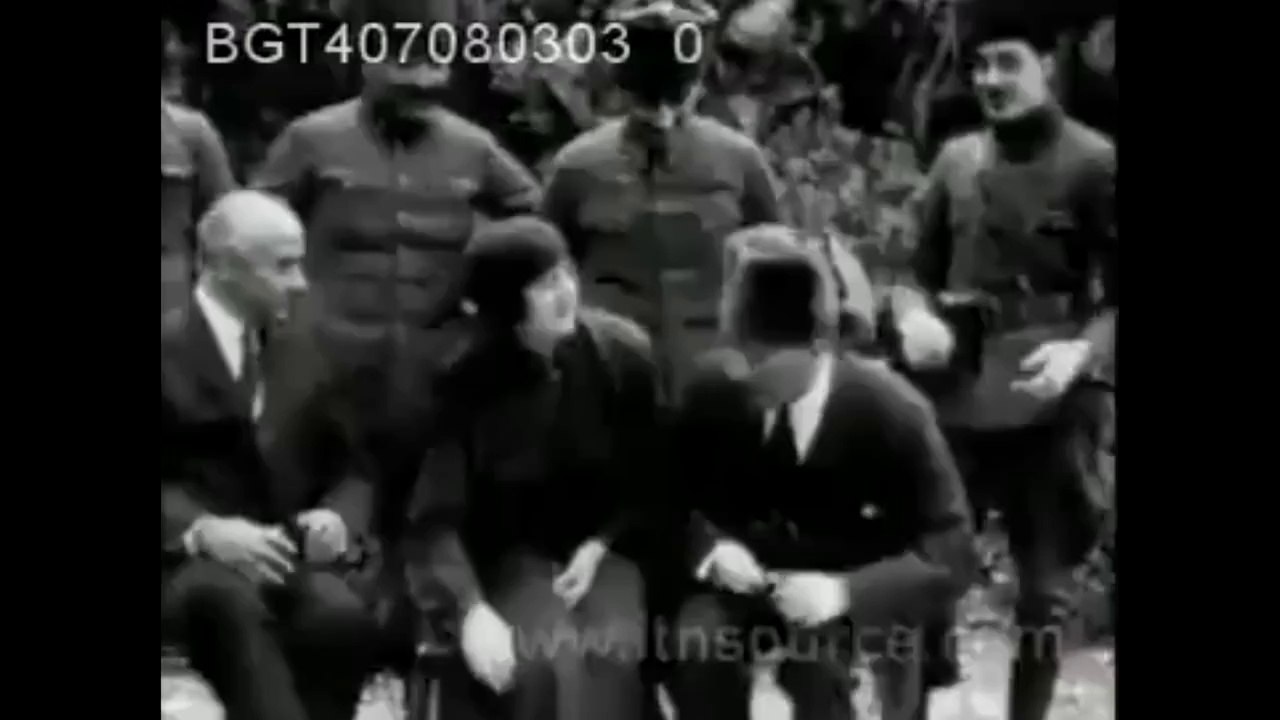 Atatürk latife hanımla nişanlandıktan sonra