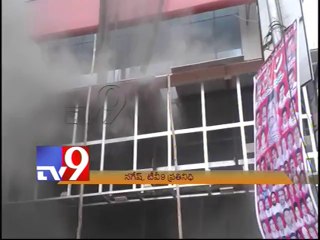 Mochi store catches fire in Begumpet
