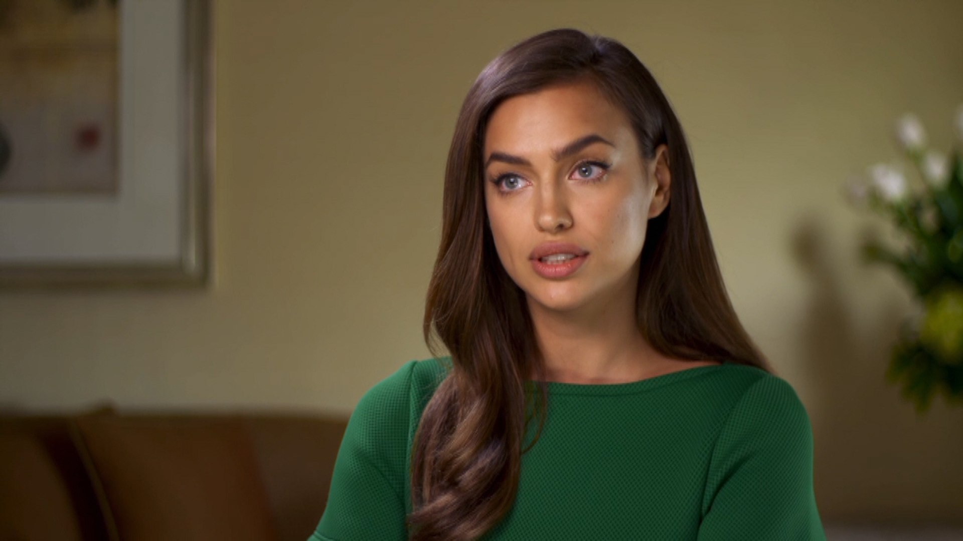 A Stunning Irina Shayk And Her First Big Movie Role In Hercules Video Dailymotion
