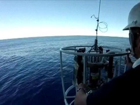 DOCUMENT BFMTV - Malaysia Airlines: une famille endeuillée par la disparition du vol MH370 se constitue partie civile - 20/07