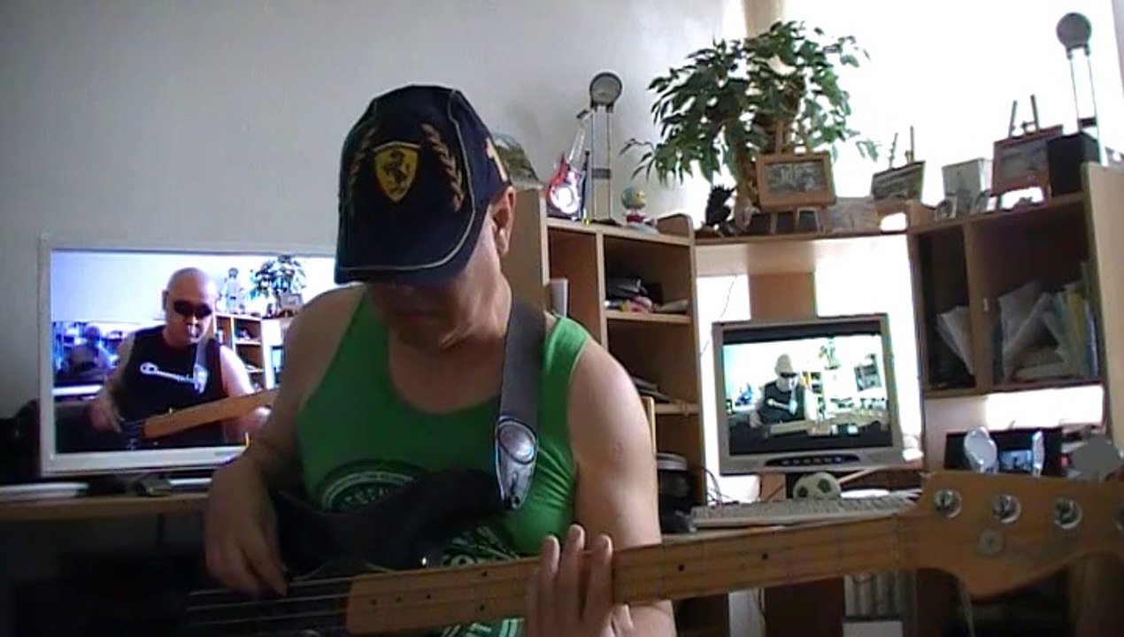 Don't stop till you got enough Michael Jackson bass cover Bob Roha