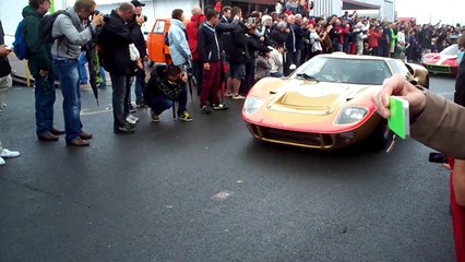 sortie des stand du Groupe 6 le mans classic 2014