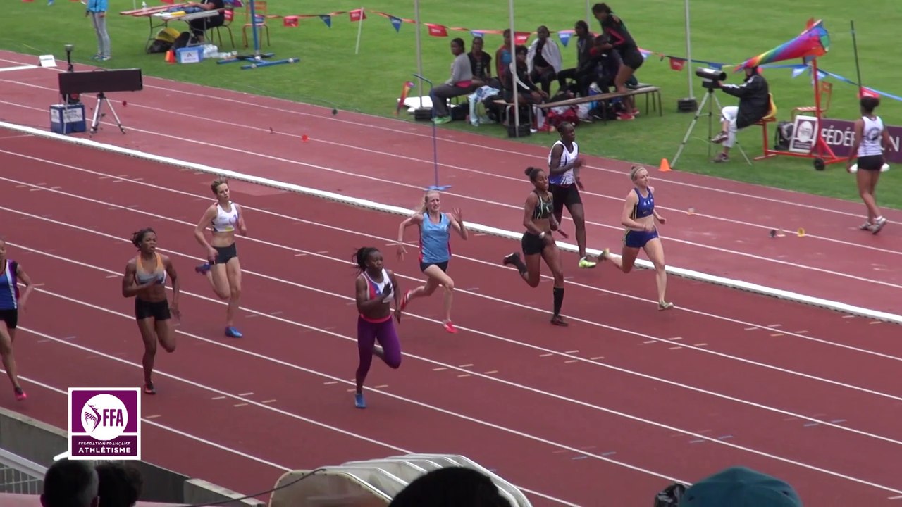 Finale 200 m Juniors Filles