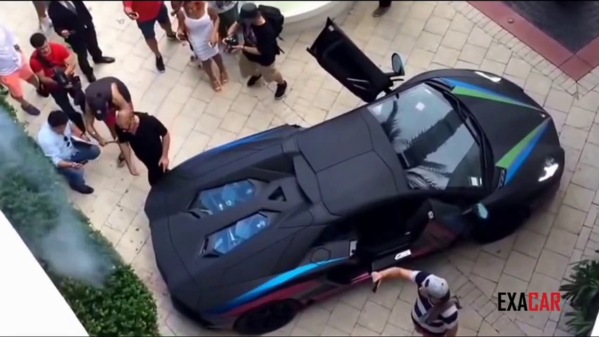 Lamborghini Aventador çalıyı bakın nasıl tutuşturuyor !