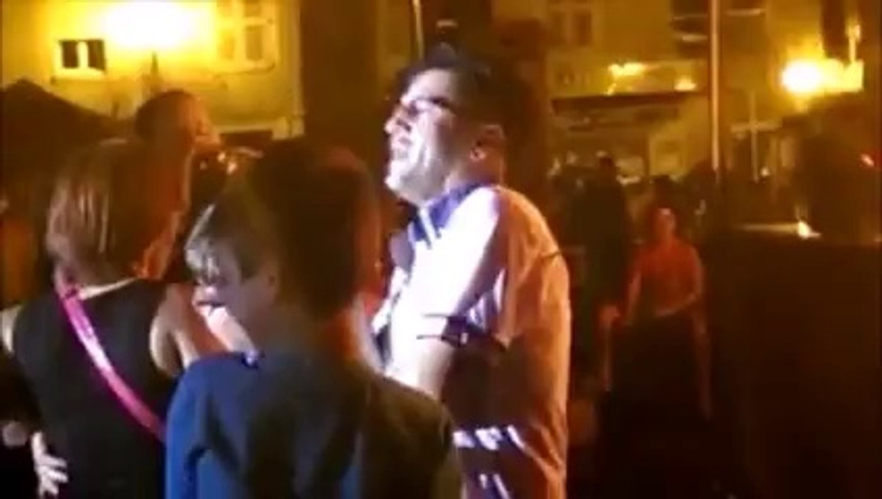 Laurent Billy En Concert A Saint Amand Montrond filmé par mon ami Nanou Morgane .