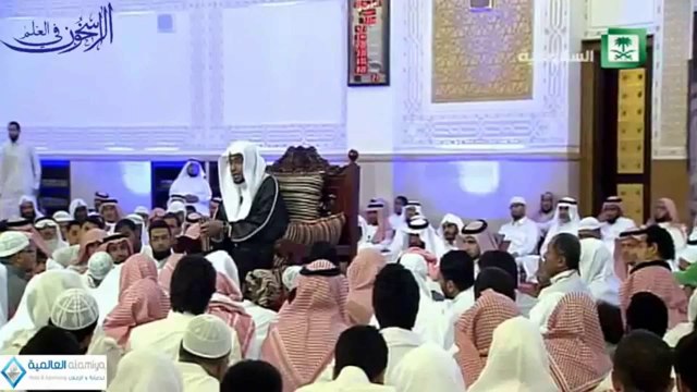 لا تَقْطَعن ذَنب الأفعَى وتُرسلَها ـ إِن كنت شهماً فأَلْحِق رأْسها الذَّنَبا ـ الشيخ صالح المغامسي