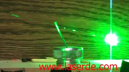 Stark Laserpointer grün Brennen