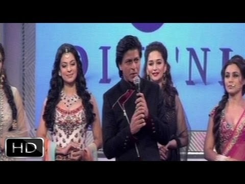 Shahrukh Khan Reads A Wonderful Poem On Yash Chopra's 81st Birth Anniversary