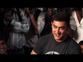 Aamir Khan Sings Papa Kehte Hain