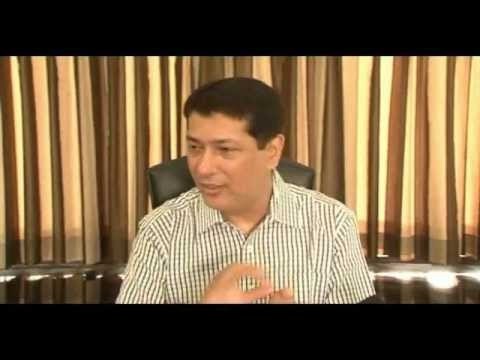 Taran Adarsh Reviews - Housefull 2