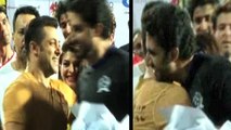 Salman Khan Hugs Abhishek Bachchan