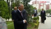 Ekmeleddin İhsanoğlu, Türkeş'in Mezarenı Ziyaret Etti