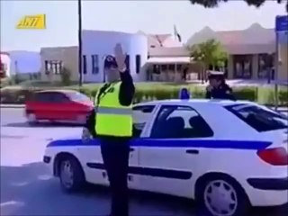 Epic cop fail New must watch