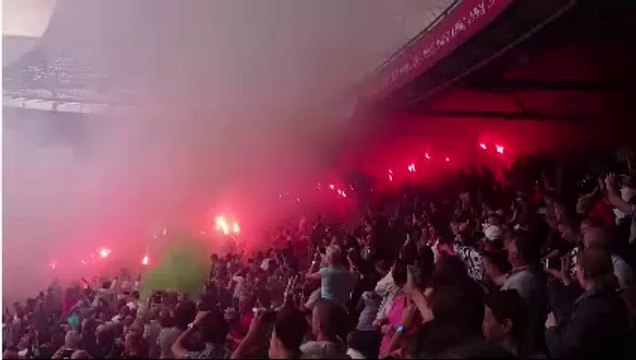 Eerste training Feyenoord heeft sfeer van kampioenswedstrijd