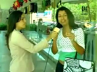 Repórter arrogante leva fora ao vivo - BEM FEITO!