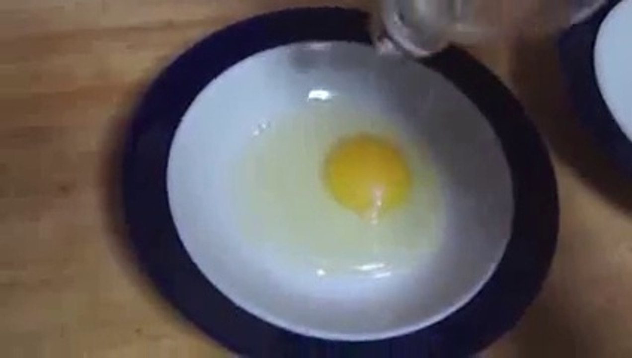 Separating 5 Egg Yolks with a Water Bottle